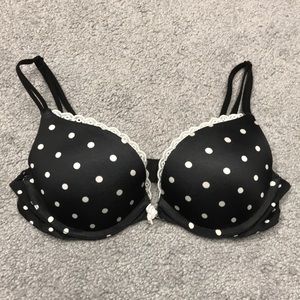 ✨Victoria’s Secret Very Sexy Push up bra